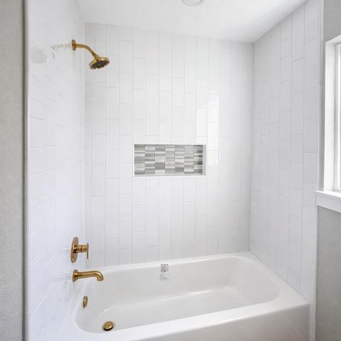 1716 Pecan Street, Bay City, TX 77414