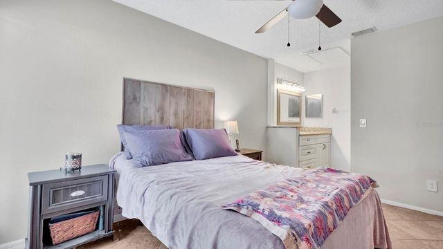 12 PINE ISLAND CIRCLE, Kissimmee, FL 34743