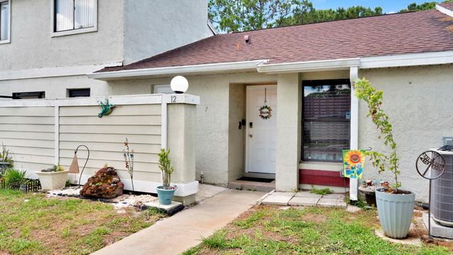 12 PINE ISLAND CIRCLE, Kissimmee, FL 34743