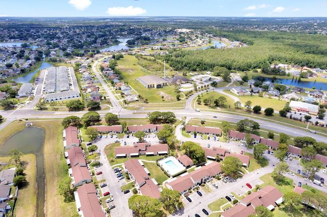 12 PINE ISLAND CIRCLE, Kissimmee, FL 34743