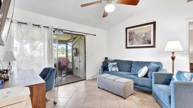 12 PINE ISLAND CIRCLE, Kissimmee, FL 34743