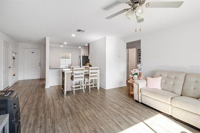 8 PITTWICK LANE, Palm Coast, FL 32164