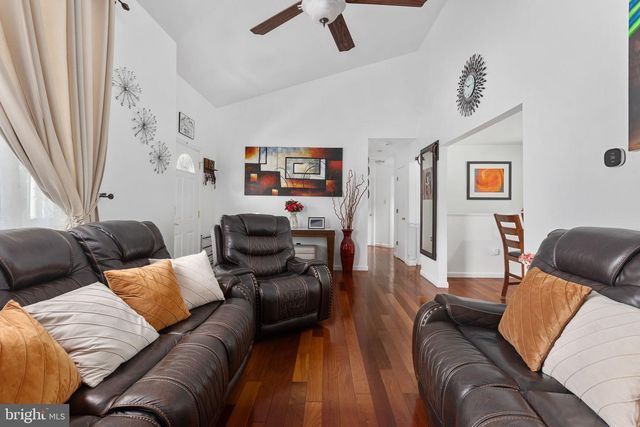 14 THORNBERRY LN, Stafford, VA 22556