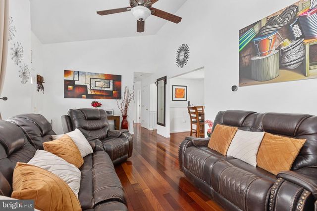 14 THORNBERRY LN, Stafford, VA 22556