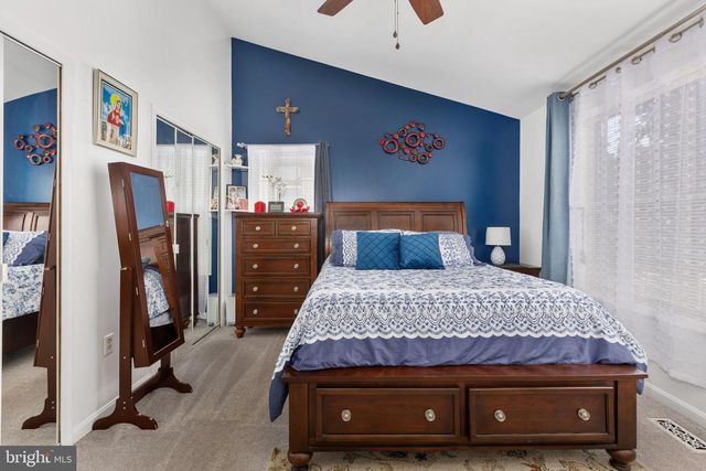 14 THORNBERRY LN, Stafford, VA 22556