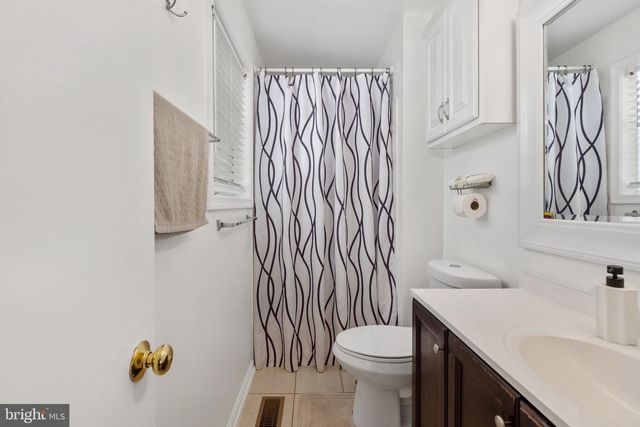 14 THORNBERRY LN, Stafford, VA 22556