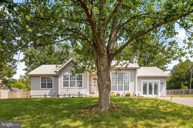 14 THORNBERRY LN, Stafford, VA 22556