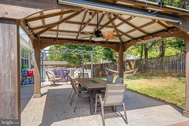 14 THORNBERRY LN, Stafford, VA 22556