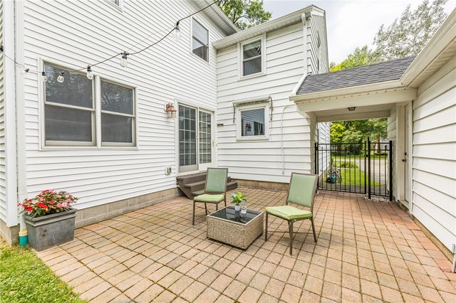 140 Fairhaven Road, Brighton, NY 14610