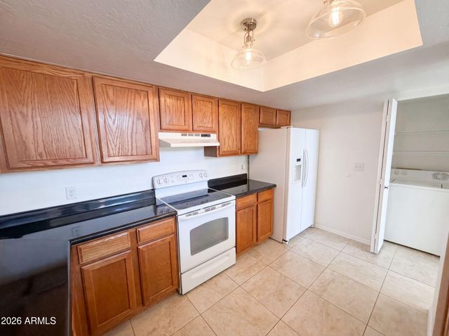 1111 W SUMMIT Place 28, Chandler, AZ 85224