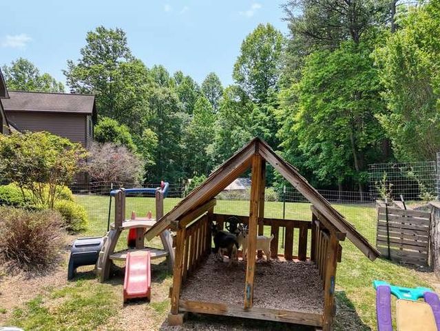 115 Dawsons Lane, Murphy, NC 28906