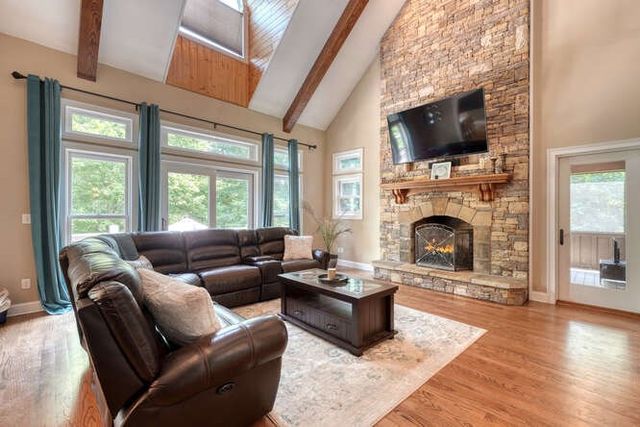 115 Dawsons Lane, Murphy, NC 28906