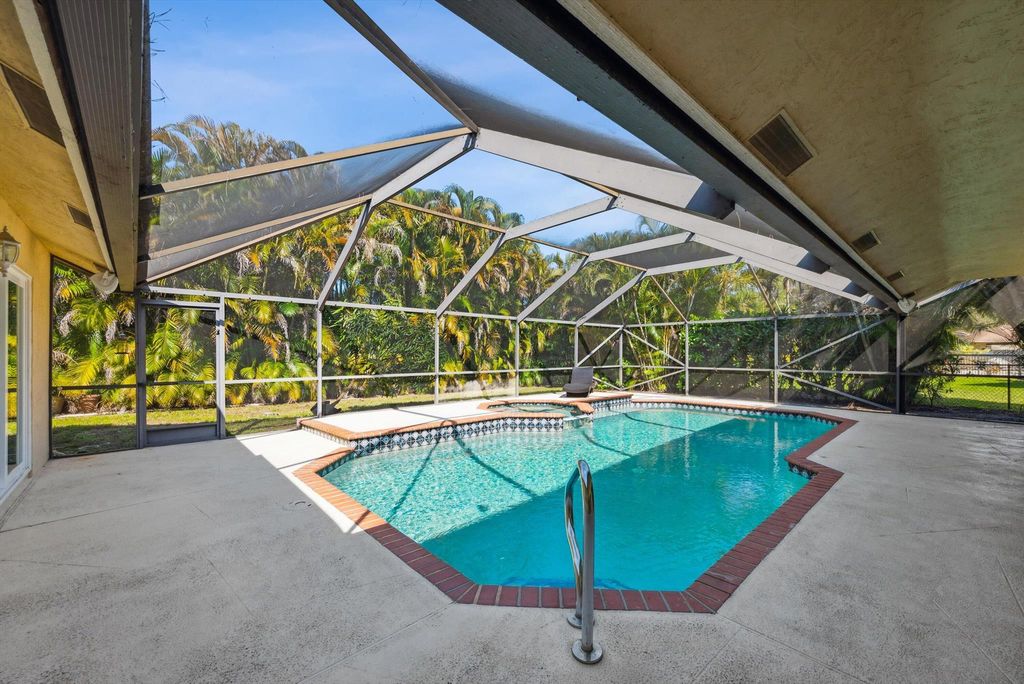 13385 Kingsbury Drive, Wellington, FL 33414