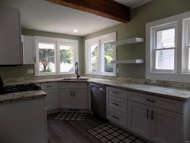 628 S 6th Street, Goshen, IN 46526