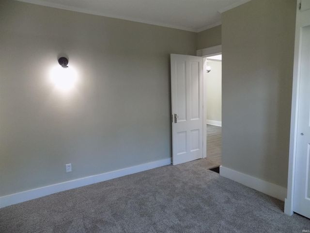 628 S 6th Street, Goshen, IN 46526