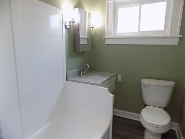 628 S 6th Street, Goshen, IN 46526