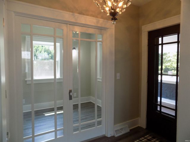 628 S 6th Street, Goshen, IN 46526