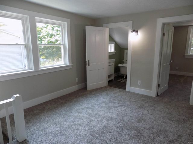 628 S 6th Street, Goshen, IN 46526