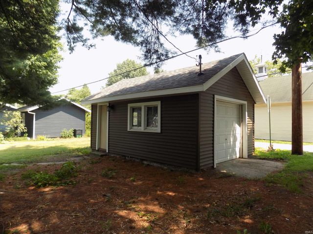 628 S 6th Street, Goshen, IN 46526