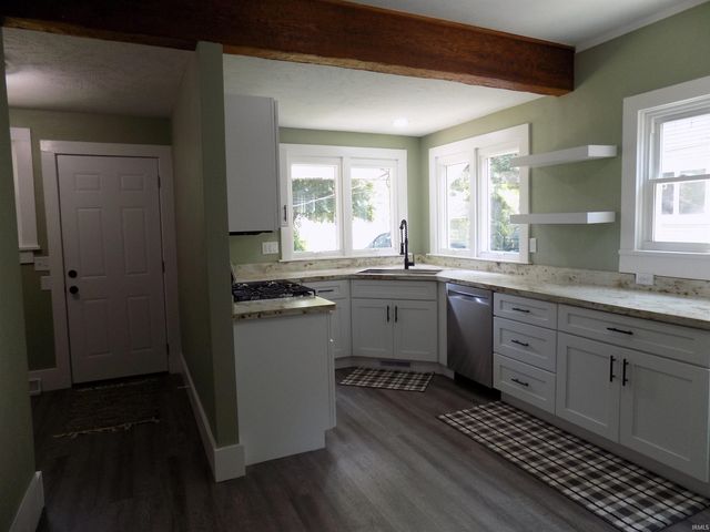 628 S 6th Street, Goshen, IN 46526