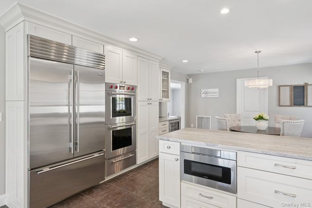 616 Sherman Avenue, Thornwood, NY 10594