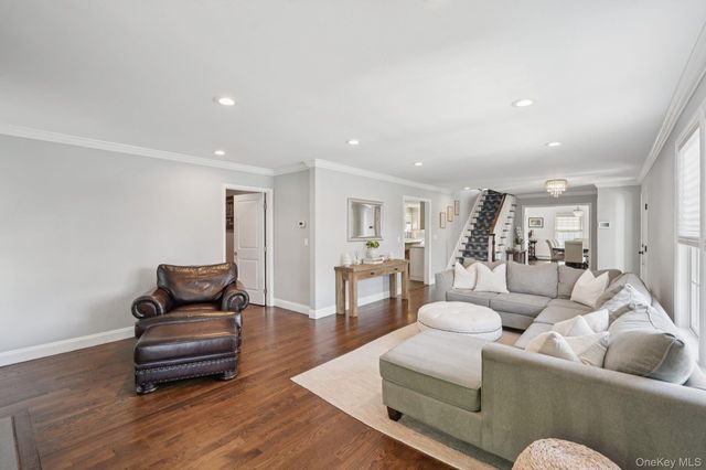 616 Sherman Avenue, Thornwood, NY 10594