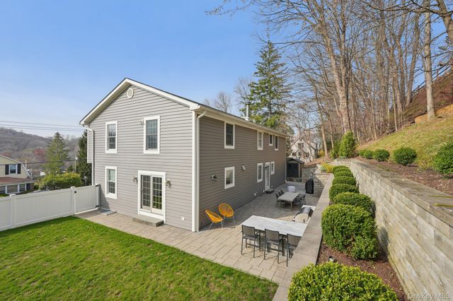 616 Sherman Avenue, Thornwood, NY 10594