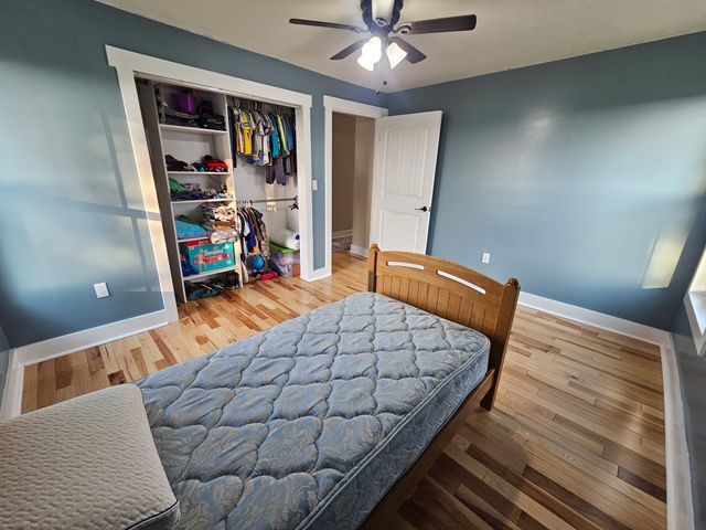 11 Jess Long Ln, Hillsboro, TN 37342