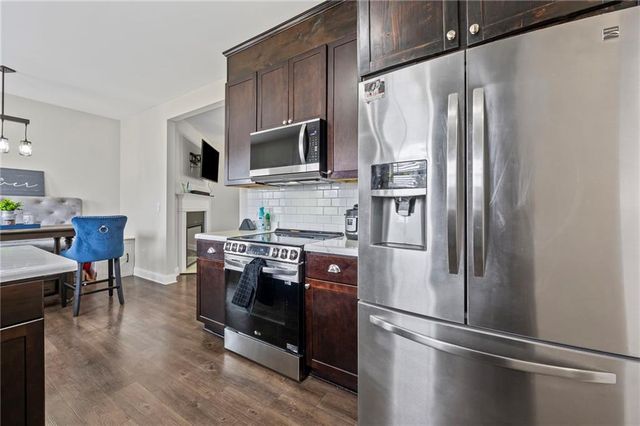 577 JONEUS Drive, Mcdonough, GA 30252