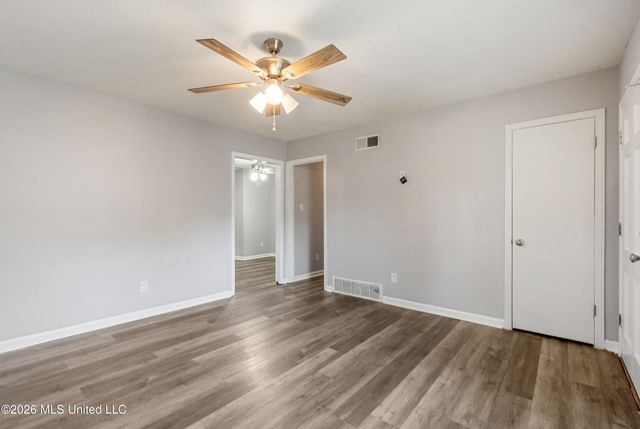 2023 Cresthill Drive, Southaven, MS 38671