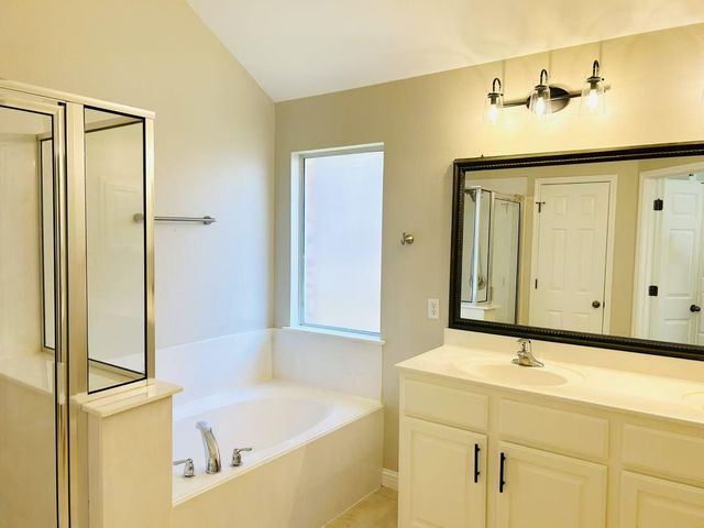 3717 Fossilwood WAY, Round Rock, TX 78681