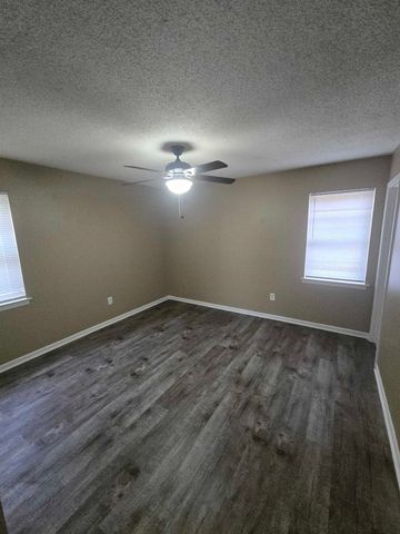 4511 SUMNERS WELLS RD, Memphis, TN 38118