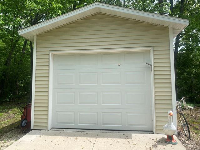 273 Oak Lane, Edgerton, WI 53534