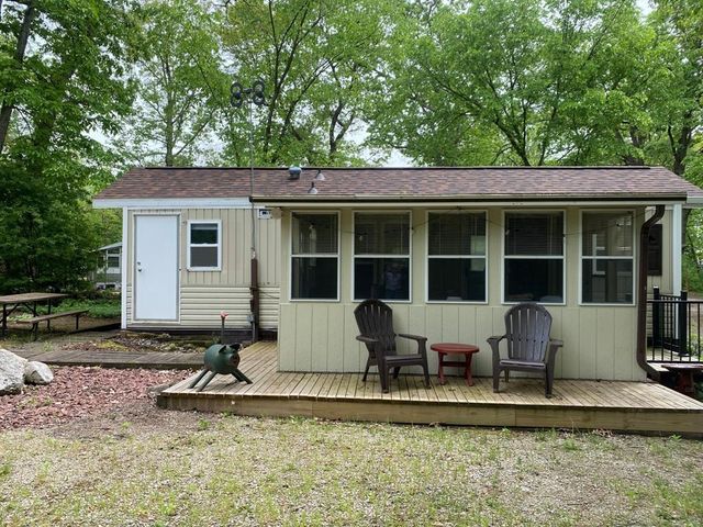 273 Oak Lane, Edgerton, WI 53534