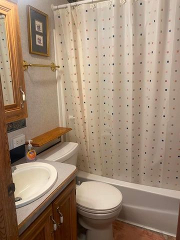273 Oak Lane, Edgerton, WI 53534