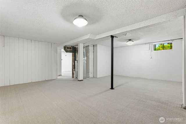 924 E 57th Street, Tacoma, WA 98404