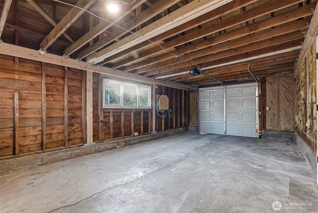 924 E 57th Street, Tacoma, WA 98404
