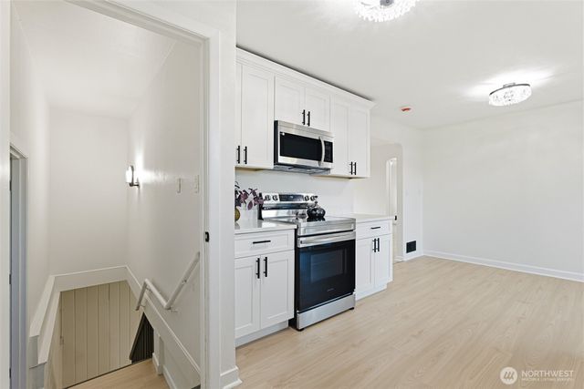 924 E 57th Street, Tacoma, WA 98404
