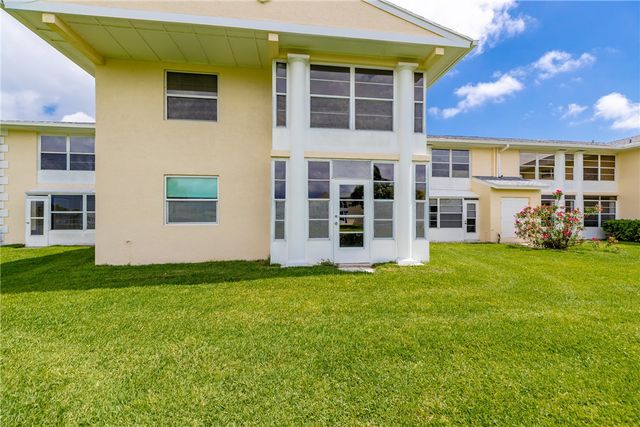 365 N Grove Isle Circle 365, Vero Beach, FL 32962