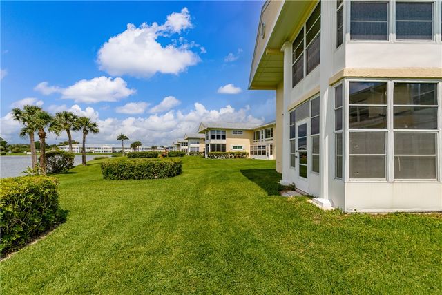 365 N Grove Isle Circle 365, Vero Beach, FL 32962