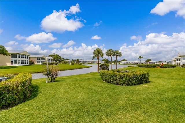 365 N Grove Isle Circle 365, Vero Beach, FL 32962