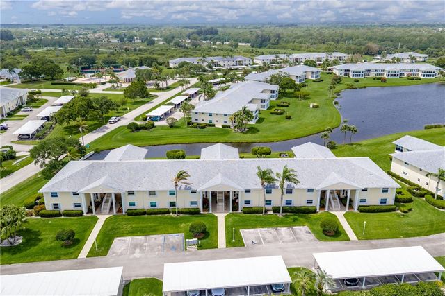 365 N Grove Isle Circle 365, Vero Beach, FL 32962