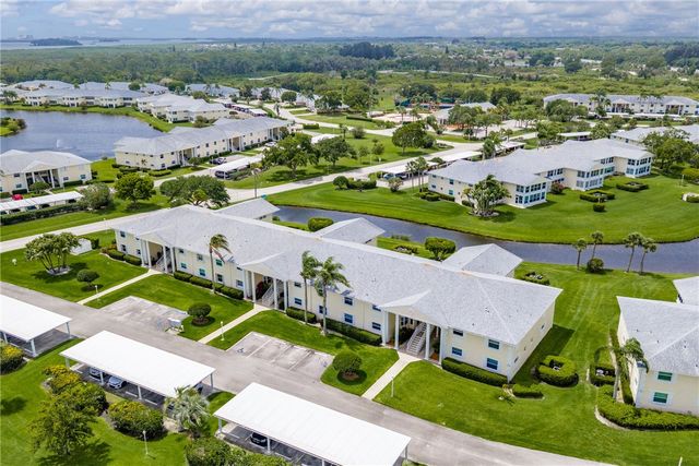 365 N Grove Isle Circle 365, Vero Beach, FL 32962