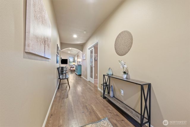 1354 Burr Avenue, Moses Lake, WA 98837