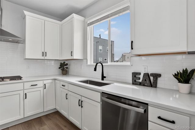 12361 Farmview Lane, Thornton, CO 80241