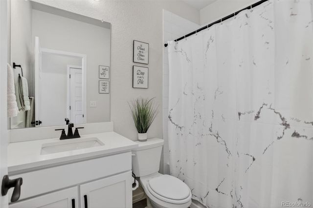 12361 Farmview Lane, Thornton, CO 80241