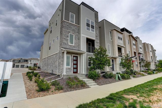 12361 Farmview Lane, Thornton, CO 80241