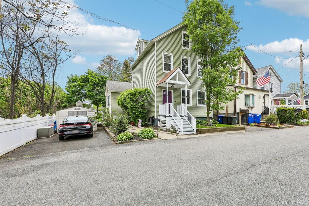 38 Union Street, Briarcliff Manor, NY 10510