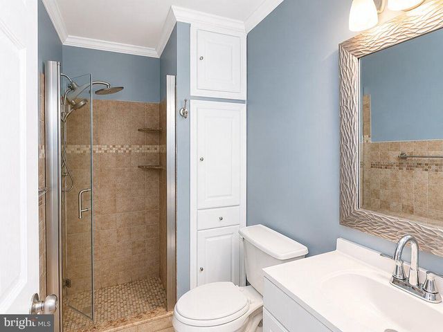 11 LANARK, Blackwood, NJ 08012