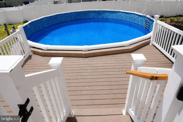 11 LANARK, Blackwood, NJ 08012